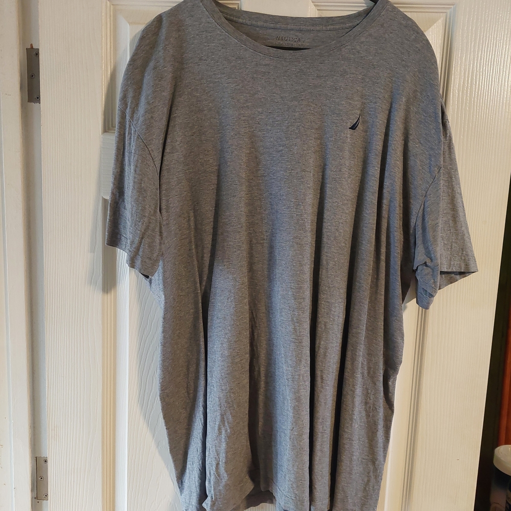 Nautica Men's Gray Short Sleeve Tee